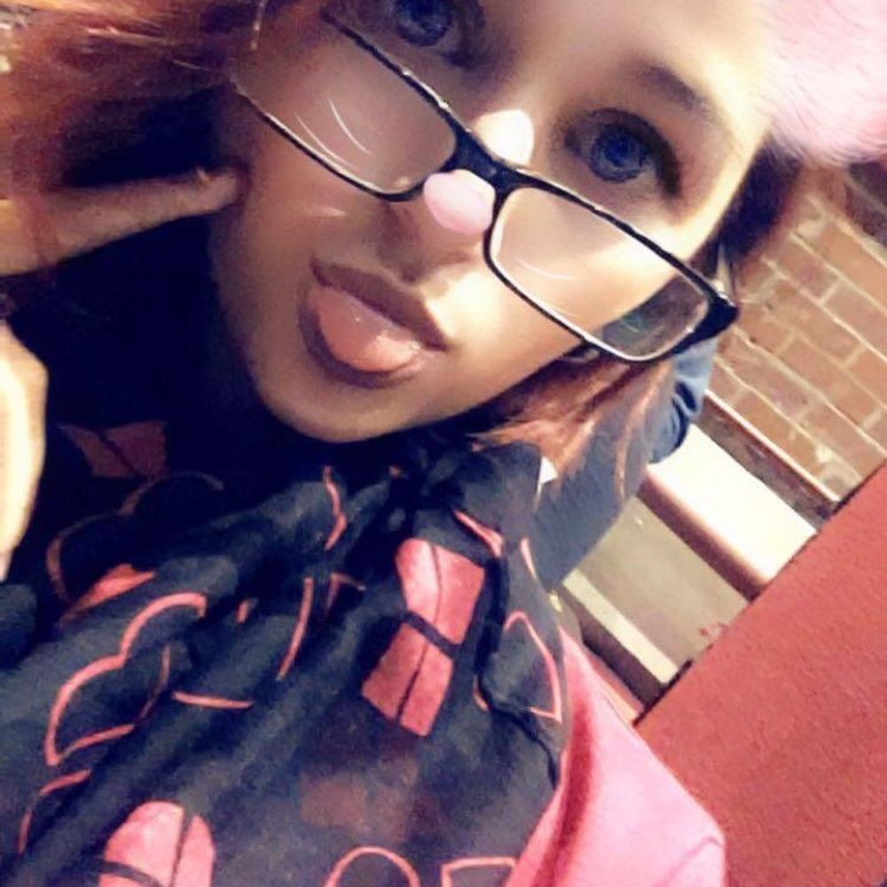 Meet your Posher, Brittney